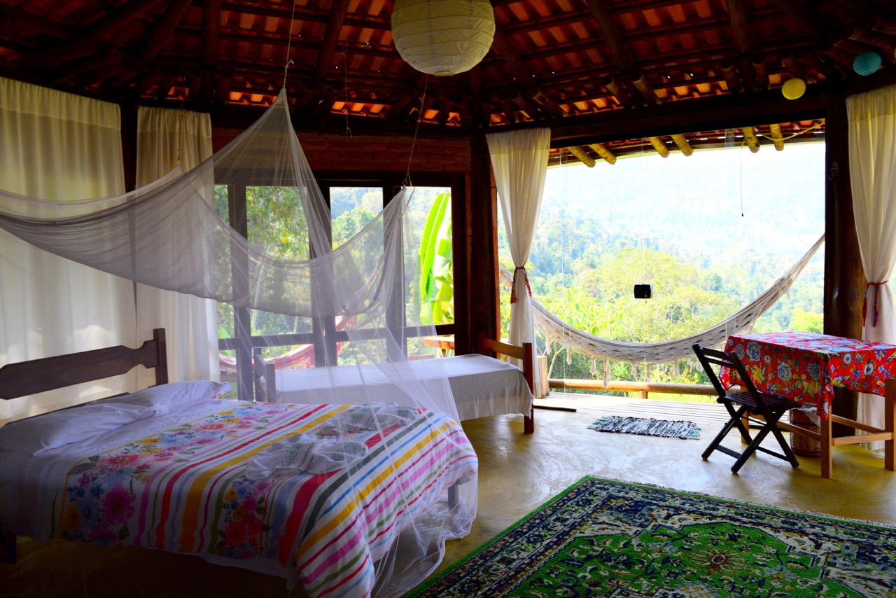 Glass Bungalow - the room