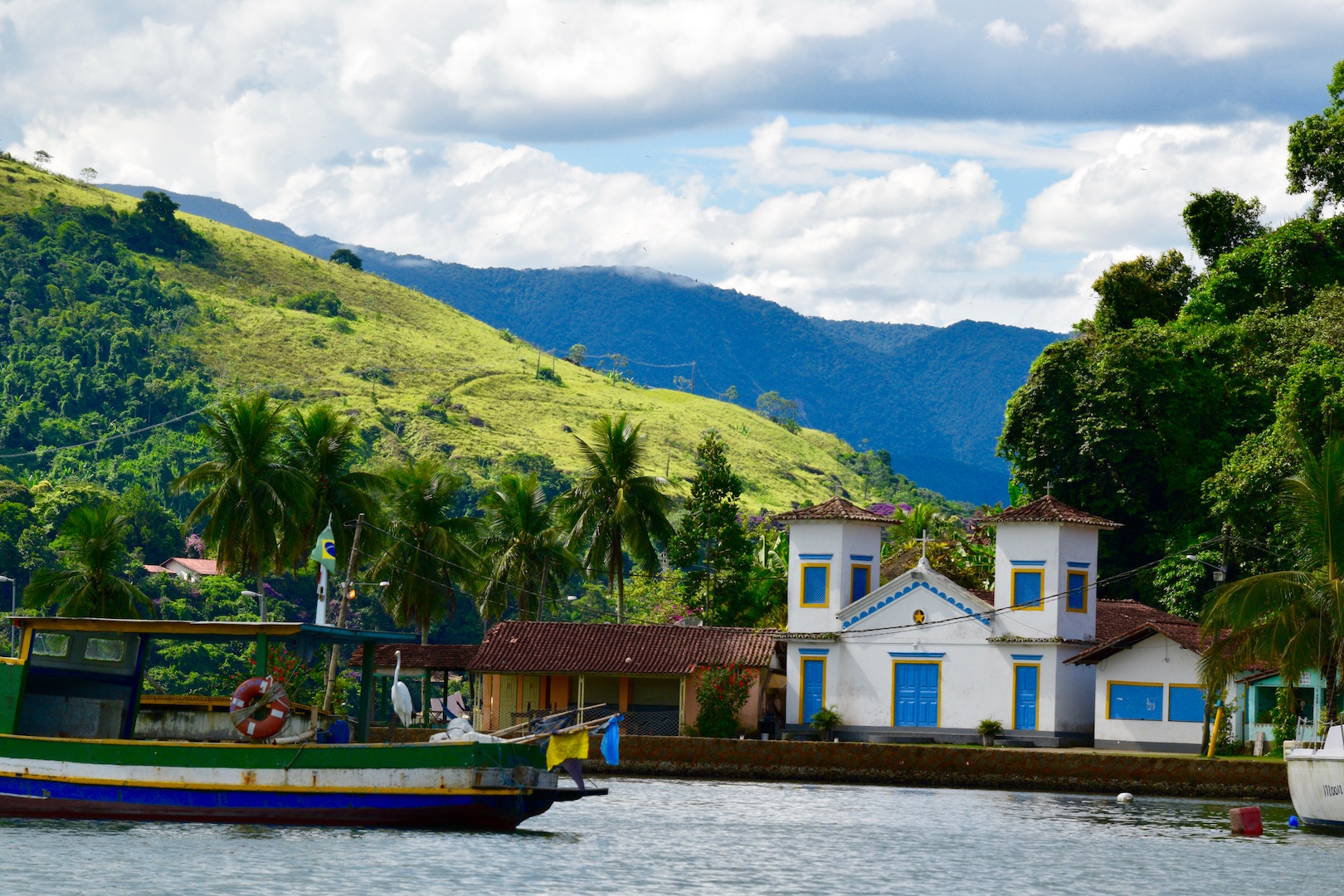 Ilha Araujo- Island 2 km away from Casa Tambor Paraty